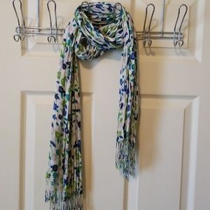 Old navy scarf